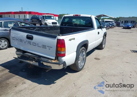 2003 Chevrolet Silverado 1500 Work Truck из США, поврежденный, VIN 1GCEK14X13Z277835